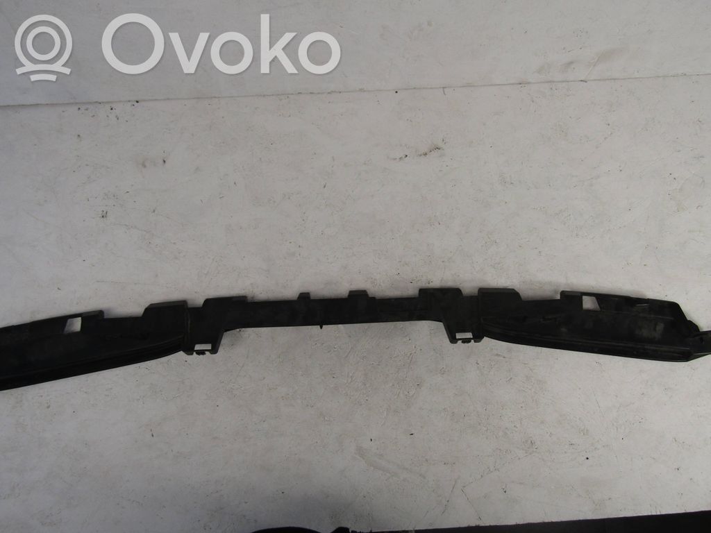 Rear bumper mounting bracket   EM2B17C871A