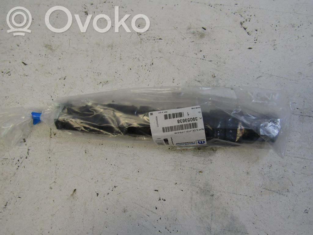 Opel Corsa E Rear bumper mounting bracket 