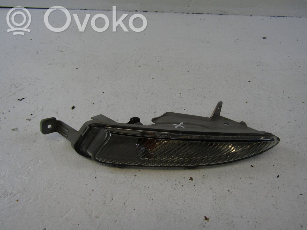 Opel Astra J Front indicator light 