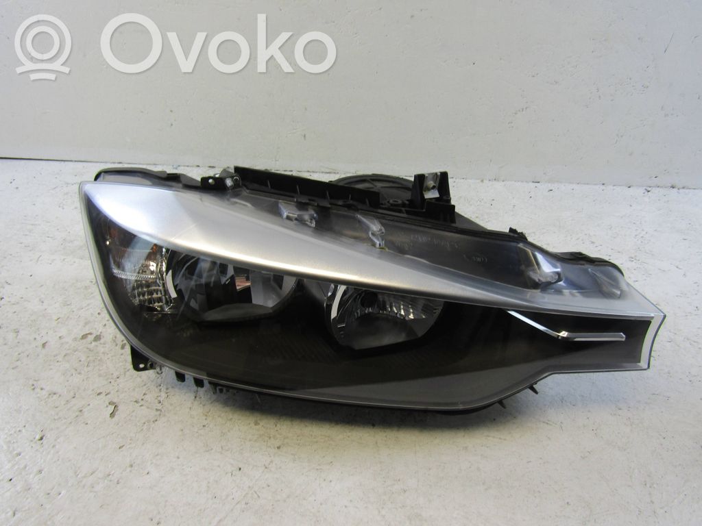 BMW 3 F30 F35 F31 Lampa przednia 