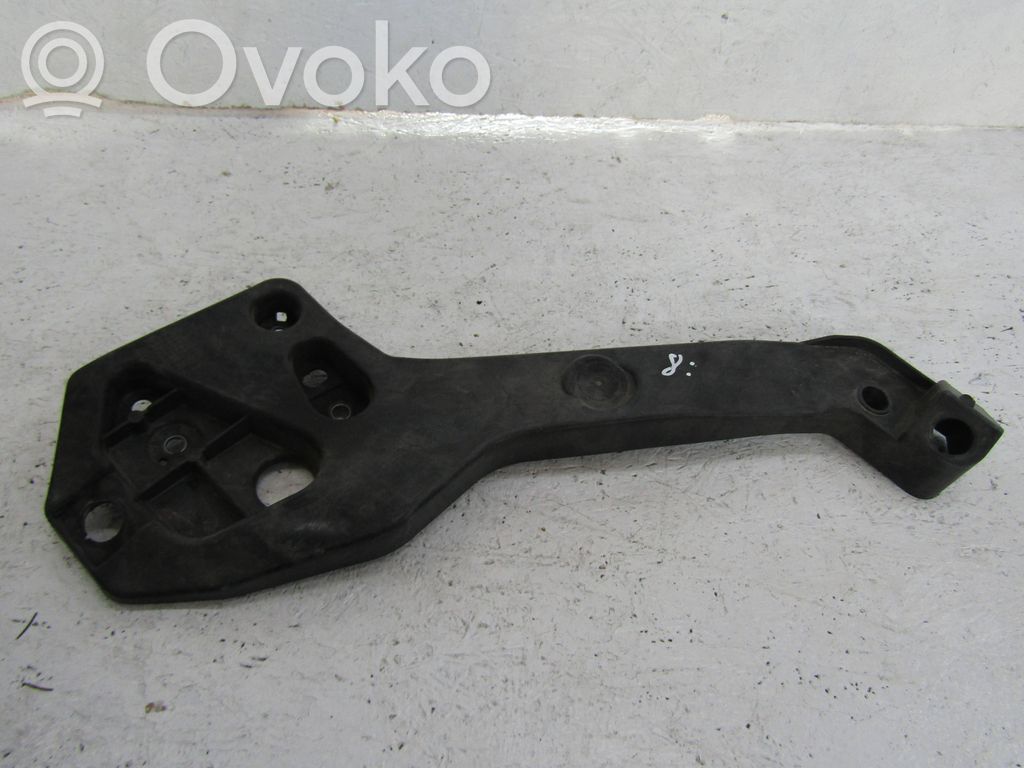 Renault Trafic III (X82) Pas przedni 