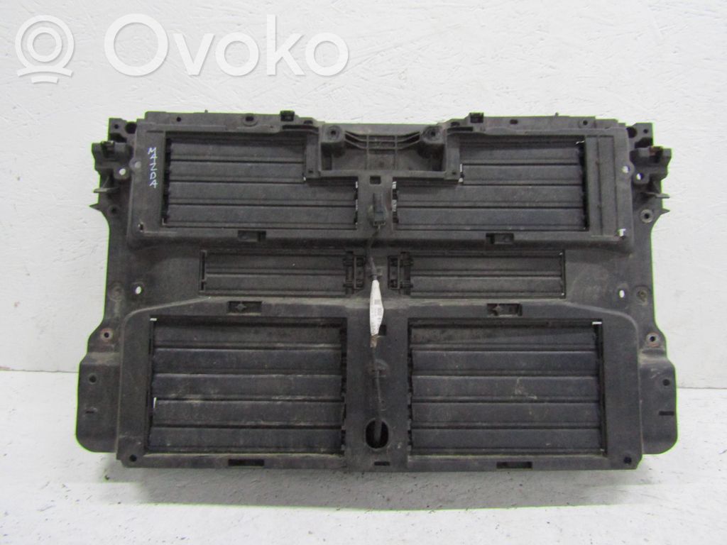 Radiator trim   BCJH53111