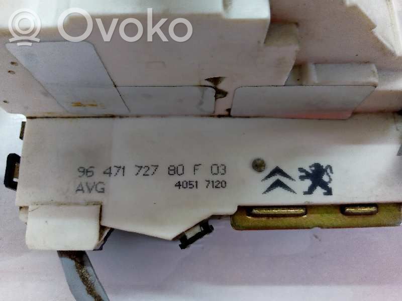 Citroen C4 I Priekinė durų spyna 