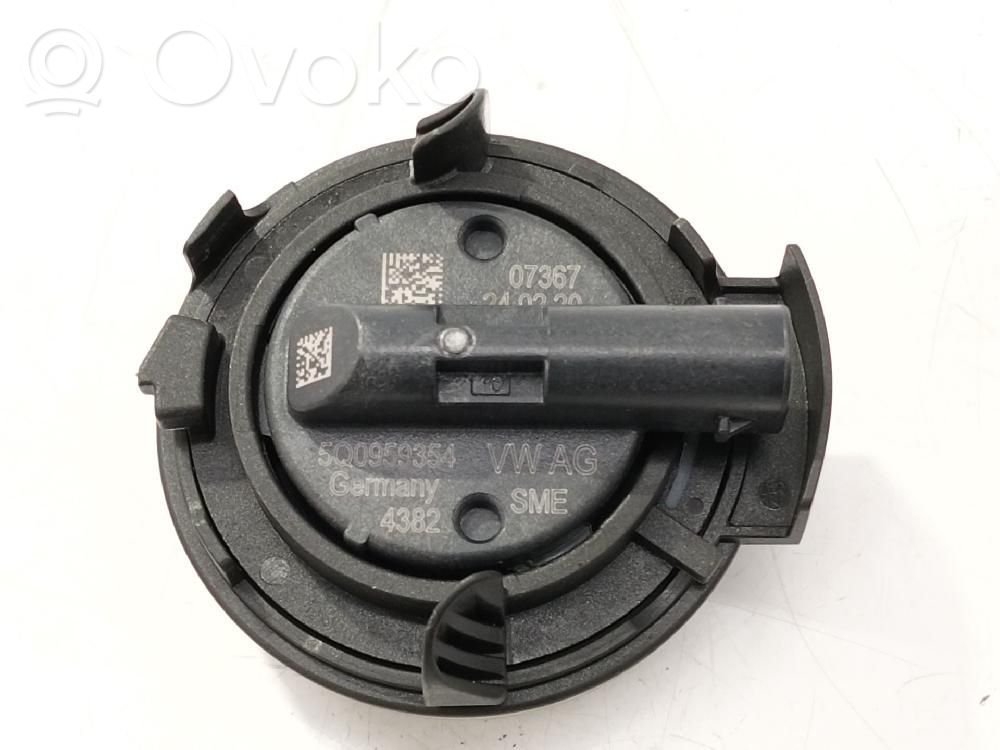 Sensor   5Q0959354