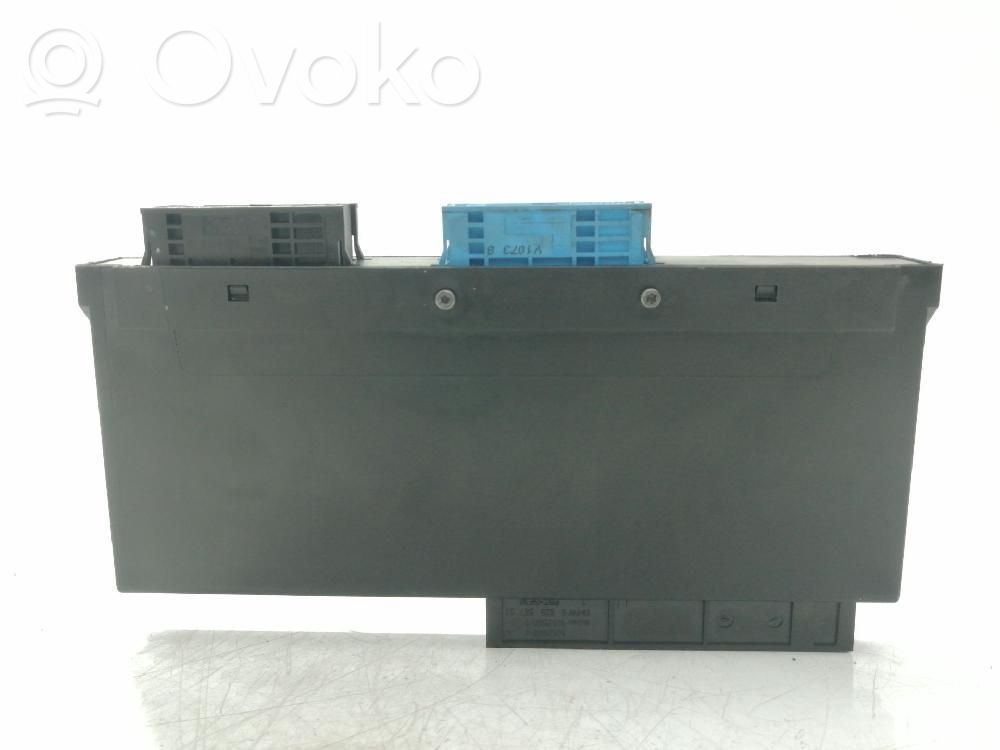 Muut ohjainlaitteet/moduulit   61359134485