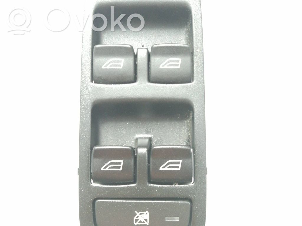Volvo S40 Motor del regulador de la ventanilla de la puerta delantera 