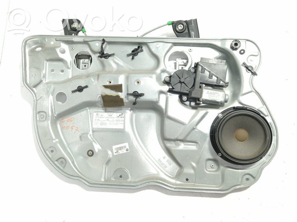 Volkswagen Polo Moteur de lève-vitre de porte avant 