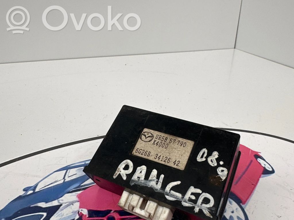 Engine control unit/module   UR5867790