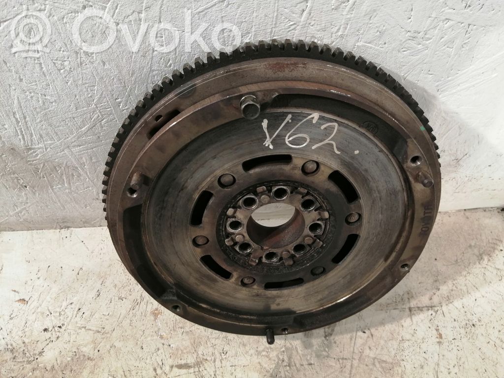 Toyota Corolla Verso AR10 Divmasu spararats 