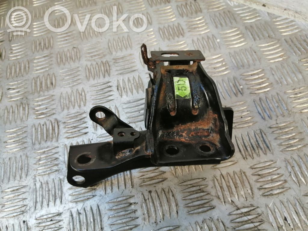 Toyota Corolla Verso AR10 Engine mount bracket 