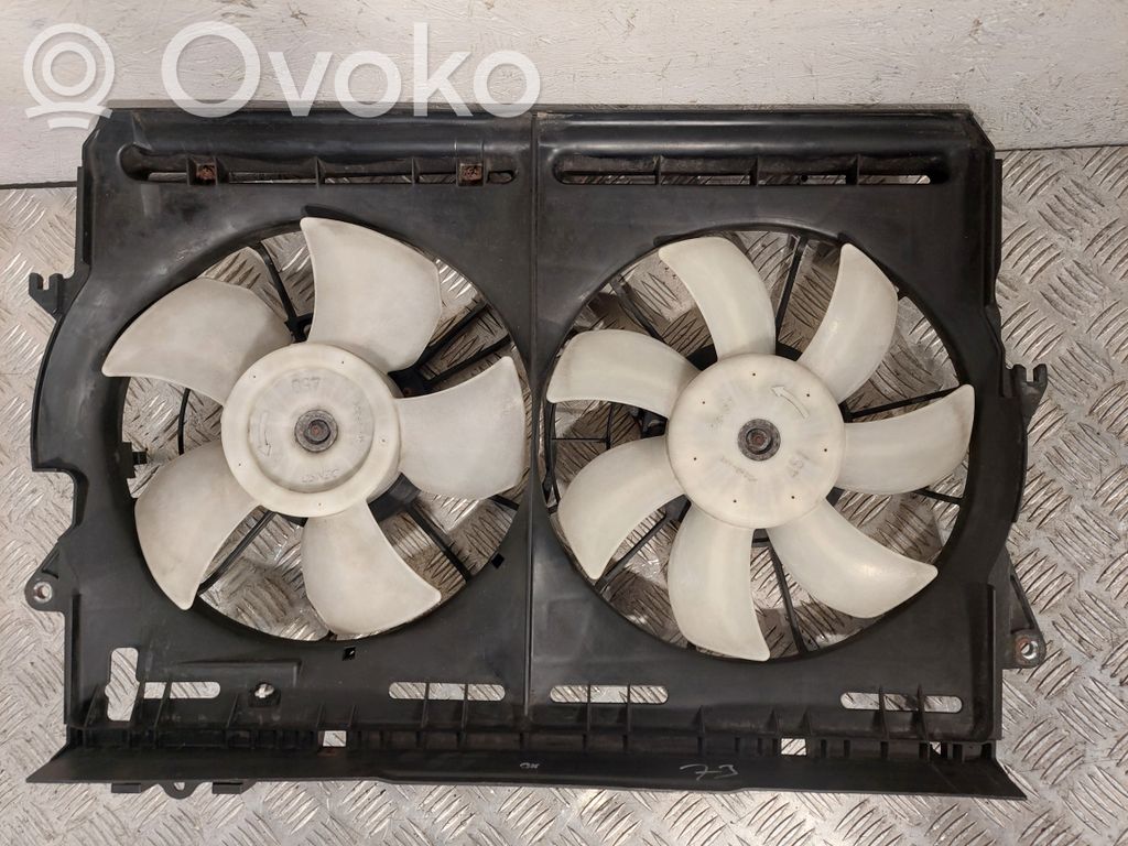 Toyota Corolla Verso AR10 Elektryczny wentylator chłodnicy 