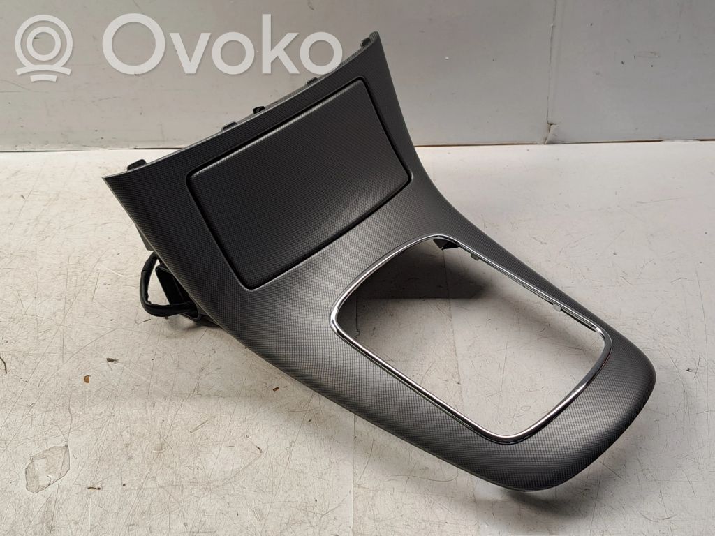 Toyota Avensis T250 Verkleidung Schalthebel (Kunststoff) 
