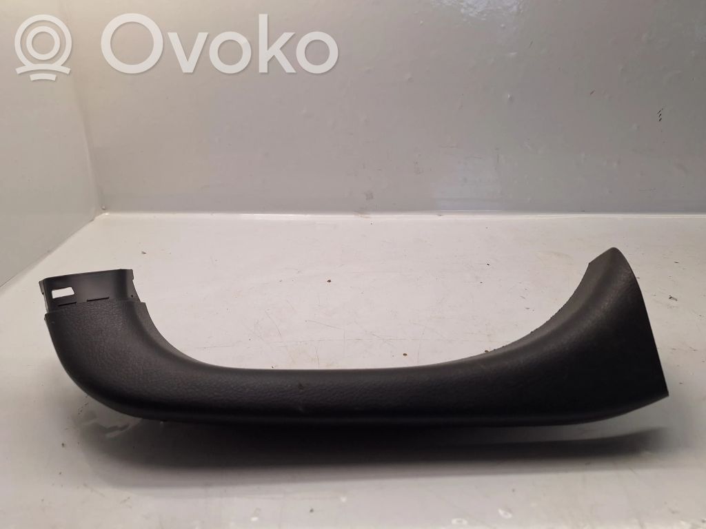 Toyota Verso Tailgate trim 