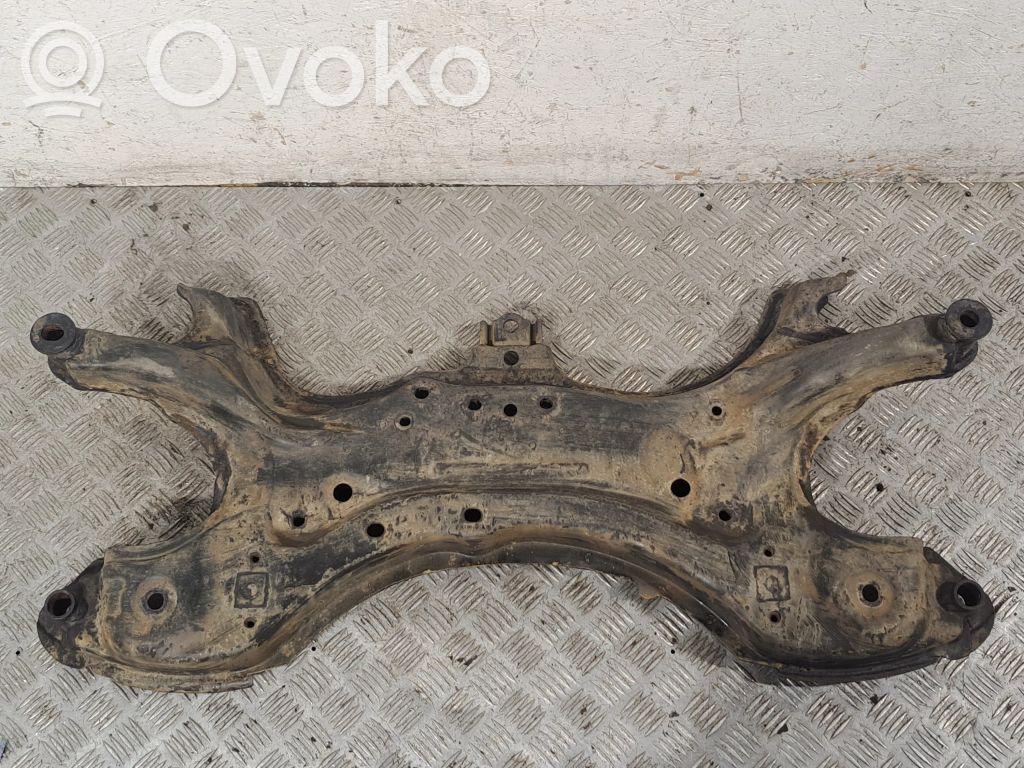Toyota Corolla Verso AR10 Front subframe 