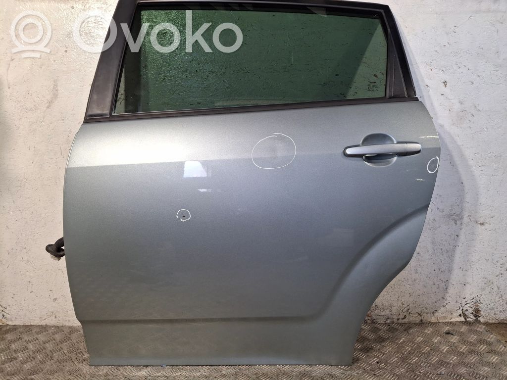 Toyota Corolla Verso AR10 Puerta trasera 