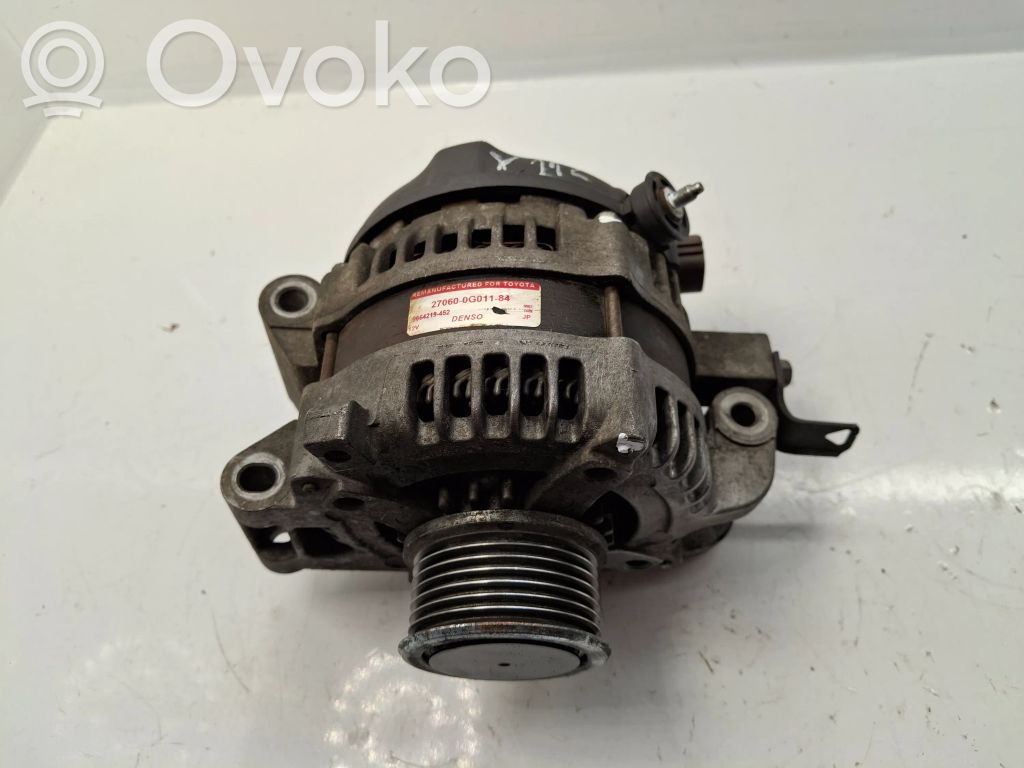 Toyota Corolla Verso AR10 Generatorius 
