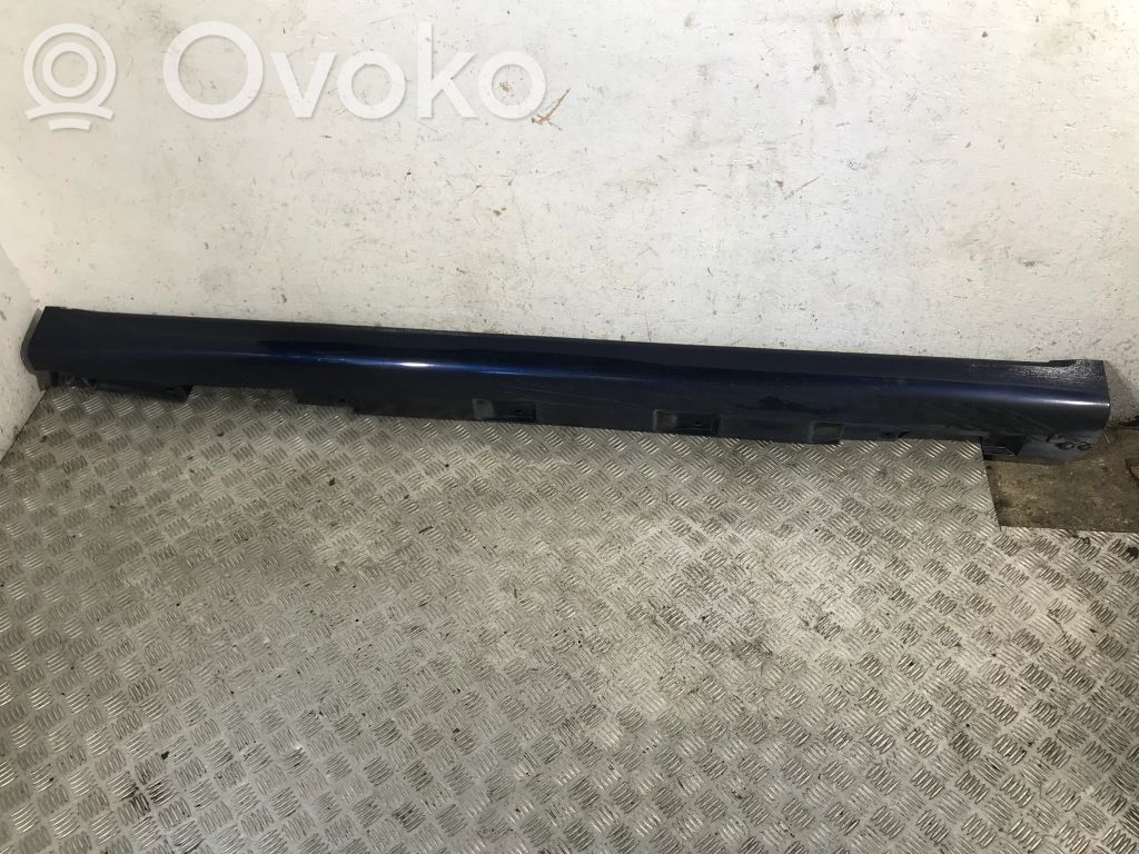 Toyota Corolla Verso AR10 Listón 