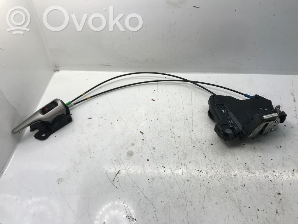 Toyota Auris 150 Zamek drzwi przednich 