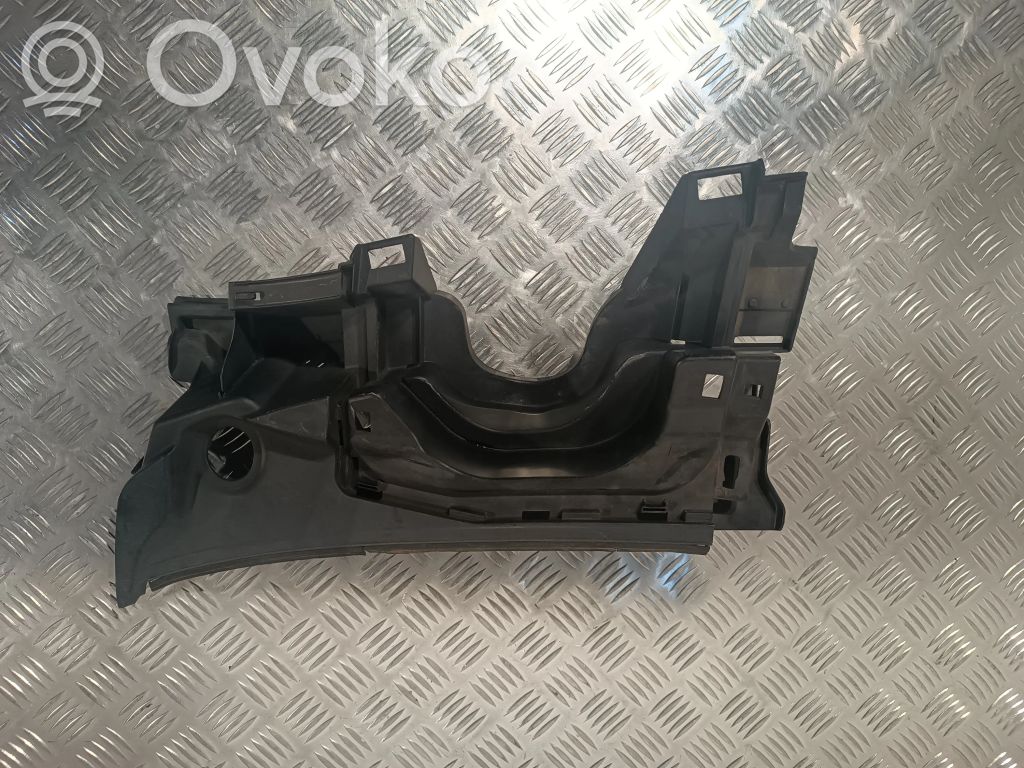 Toyota Auris 150 Windshield trim 