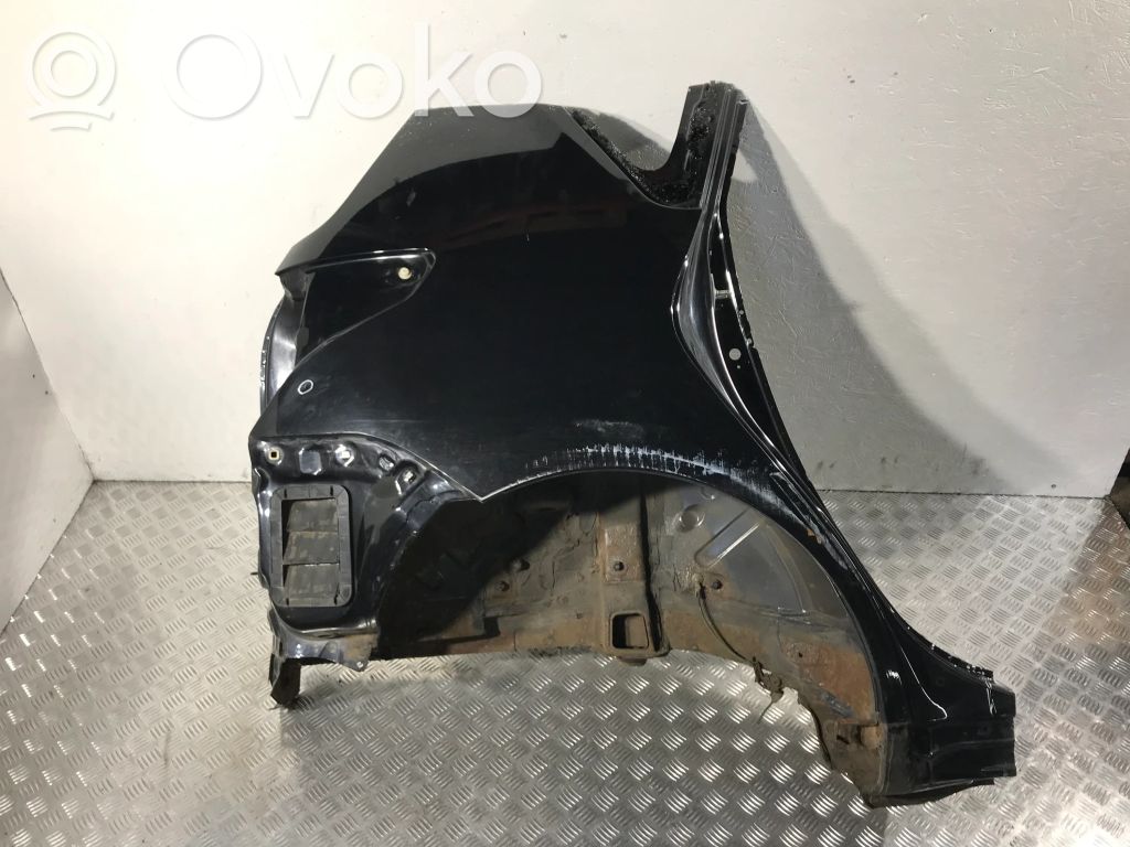 Toyota Verso Takakulmapaneeli 