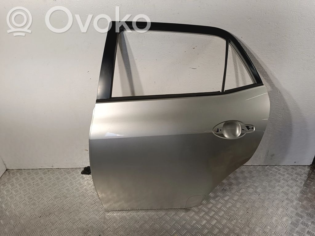 Puerta trasera   6700402260