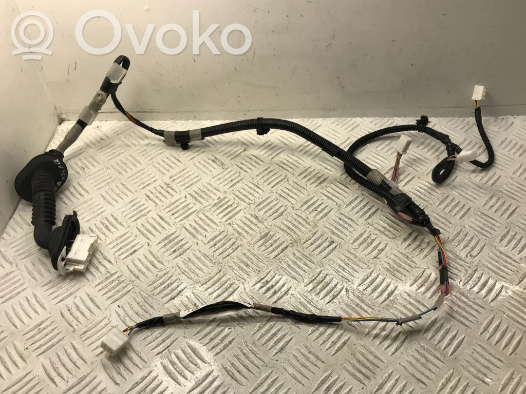 Toyota Verso Cableado de puerta trasera 