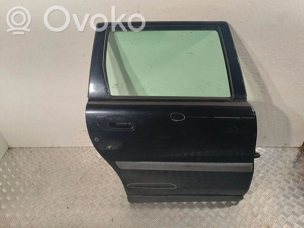 Volvo V70 Galinės durys 