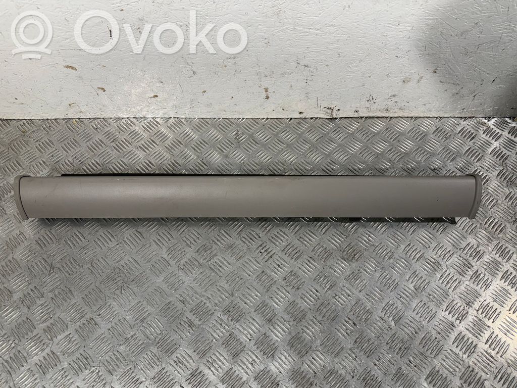 Volvo V50 Tinklelis 