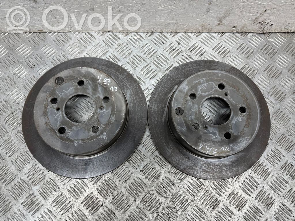 Toyota Corolla Verso AR10 Takajarrulevy 