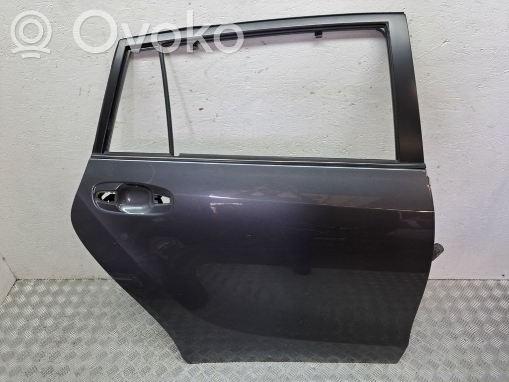 Toyota Verso Puerta trasera 