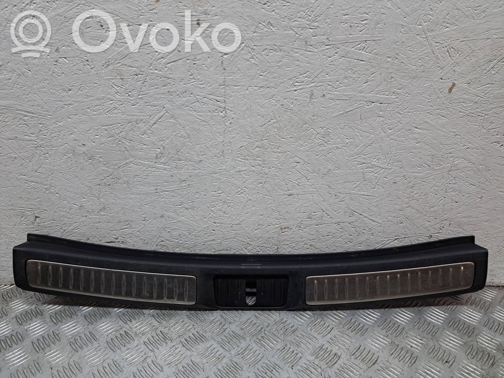 Toyota Avensis T270 Rivestimento di protezione sottoporta del bagagliaio/baule 