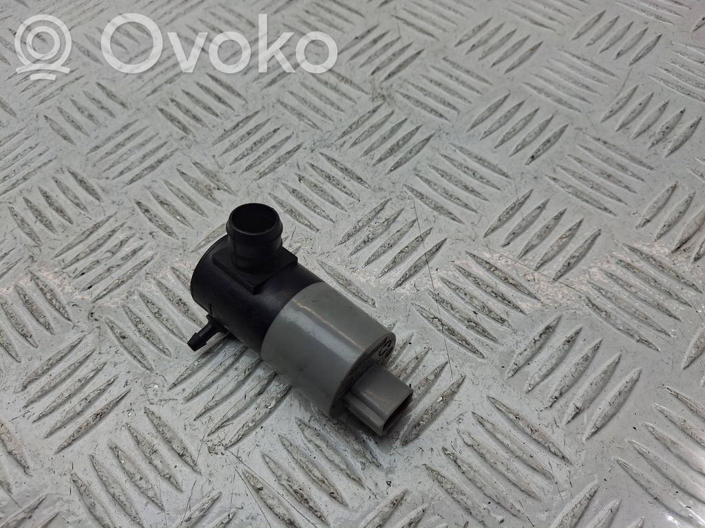 Toyota Auris 150 Pompa spryskiwacza szyby przedniej / czołowej 