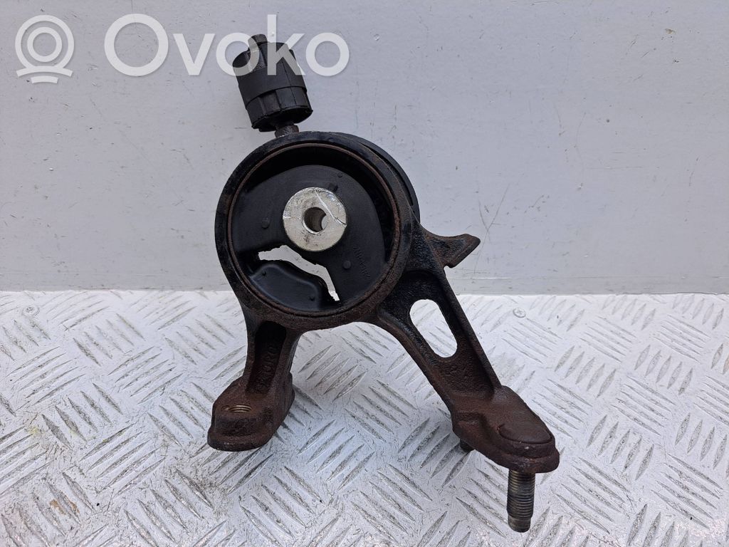 Toyota Verso Engine mount bracket 