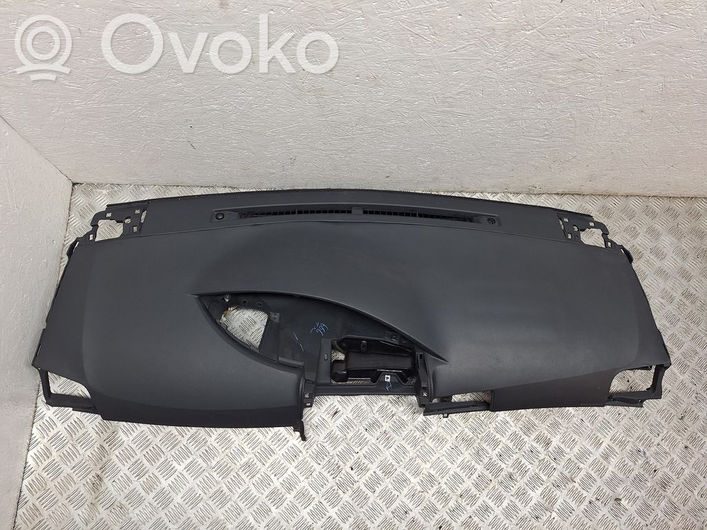Toyota Verso Panelė 