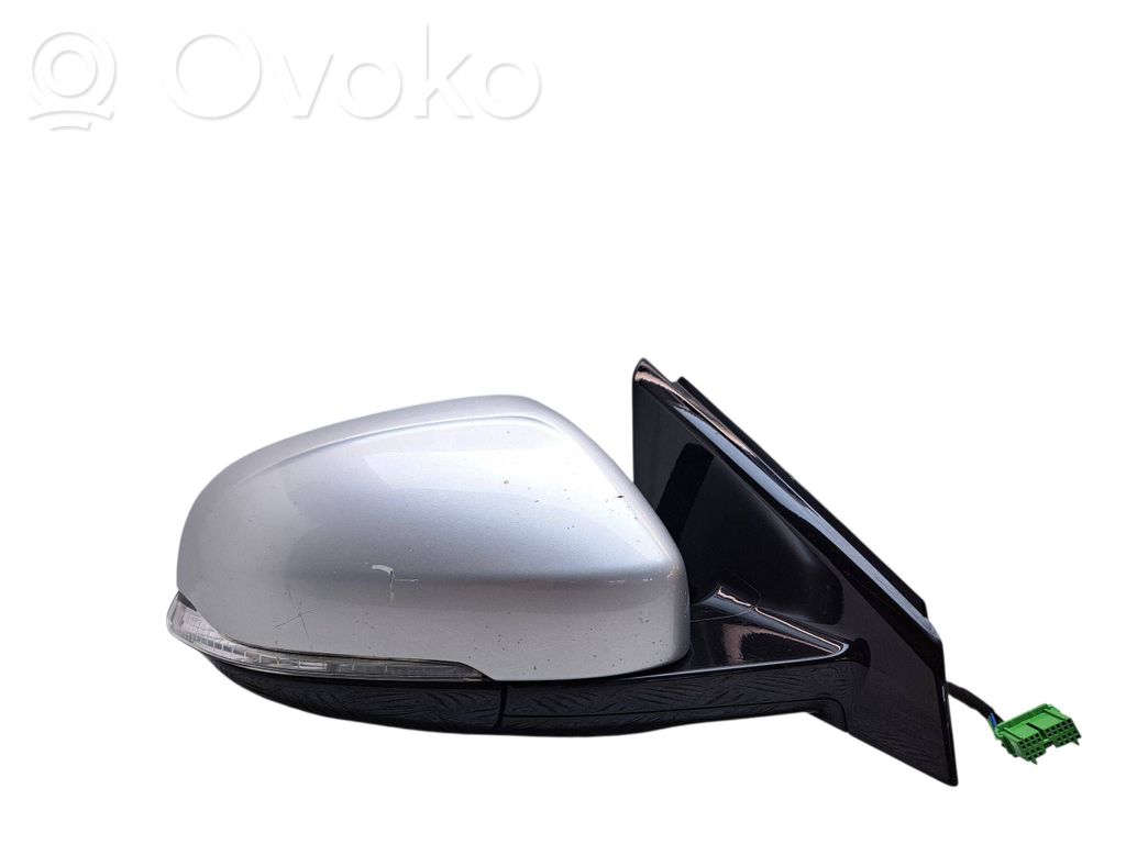 Volvo V40 Front door electric wing mirror 