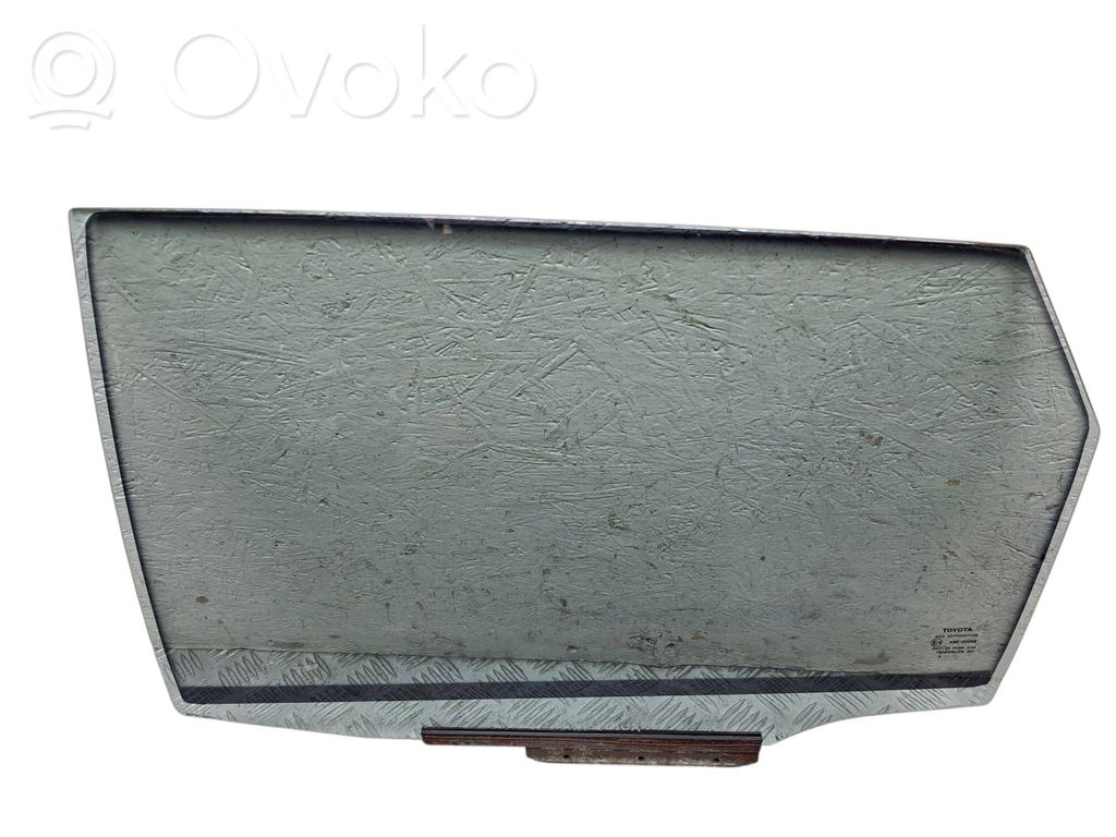 Toyota Auris E180 Luna de la puerta trasera 