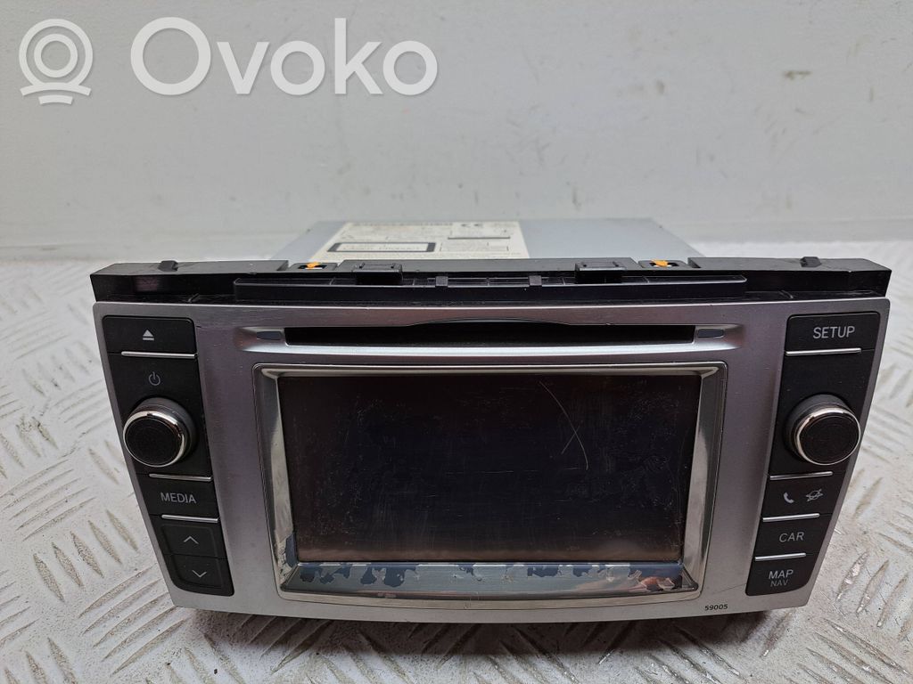 Toyota Avensis T270 Panel / Radioodtwarzacz CD/DVD/GPS 