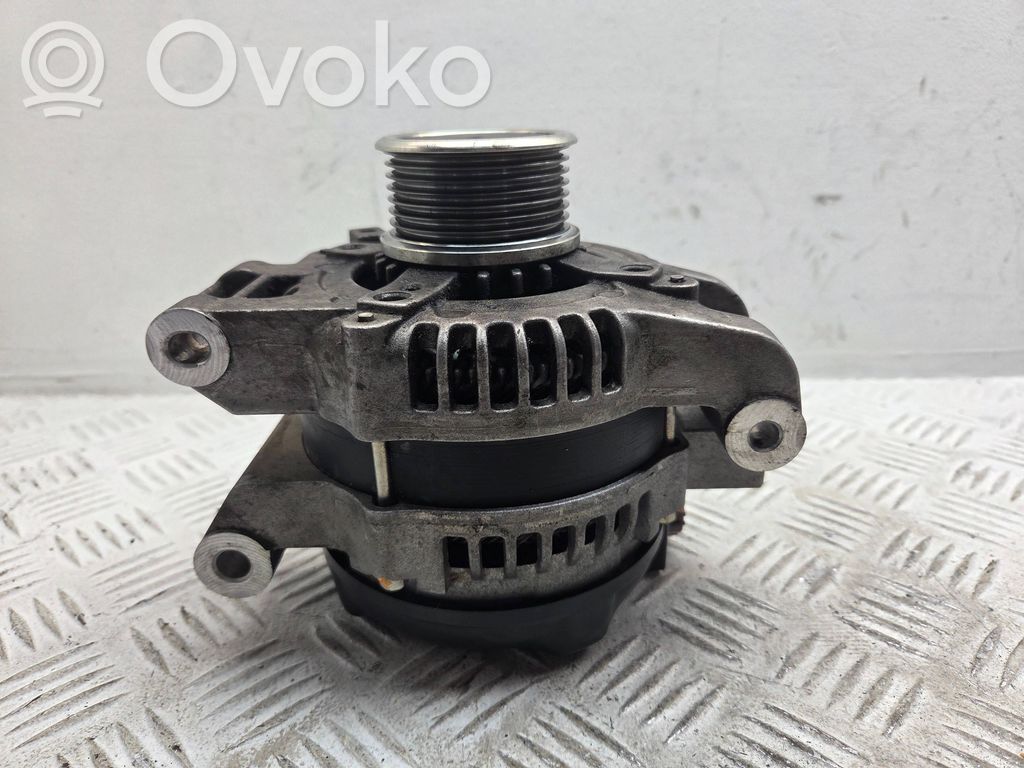 Toyota Avensis T270 Alternator 