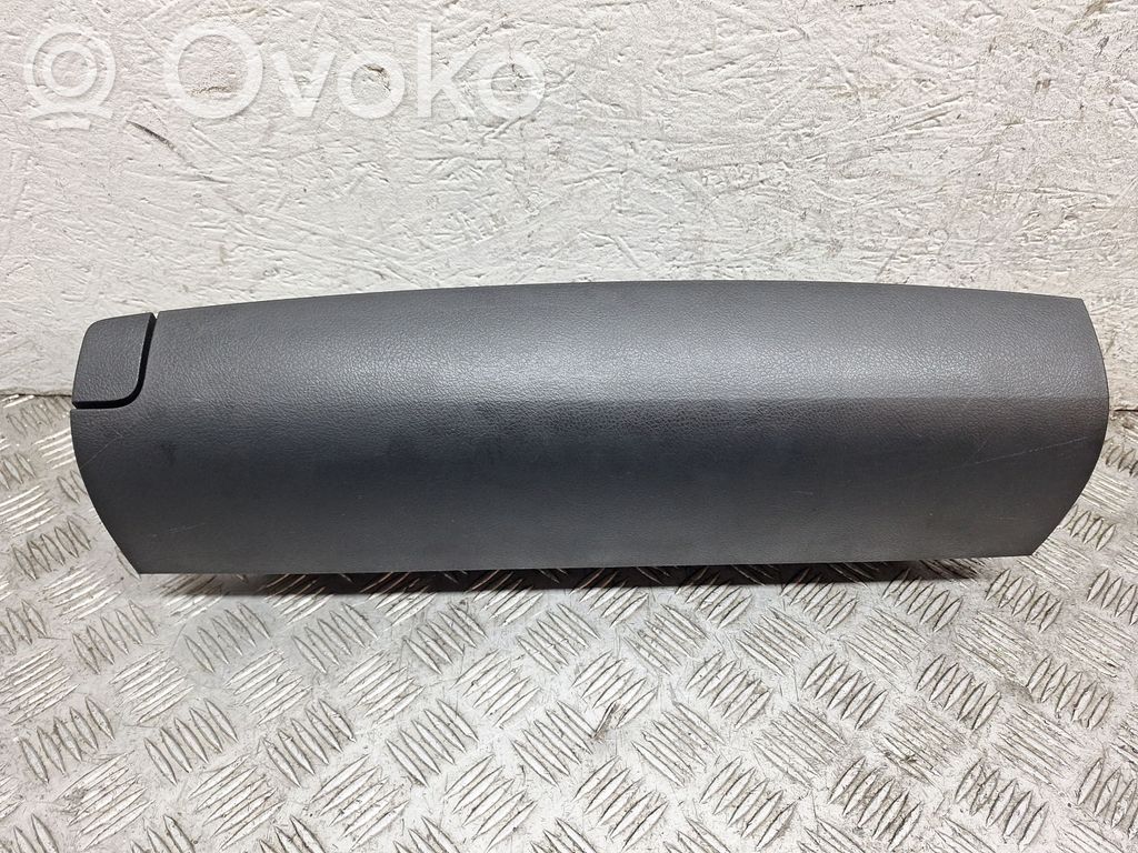 Toyota Verso Guantera 