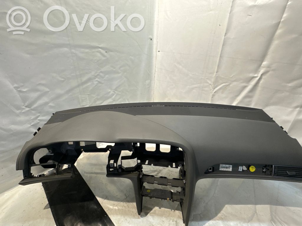 Audi A6 S6 C6 4F Панель 