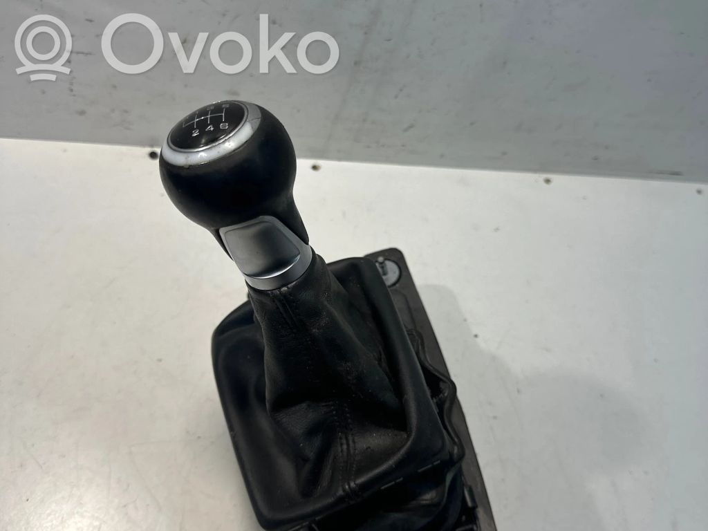 Audi A4 S4 B8 8K Lewarek zmiany biegów / górny 