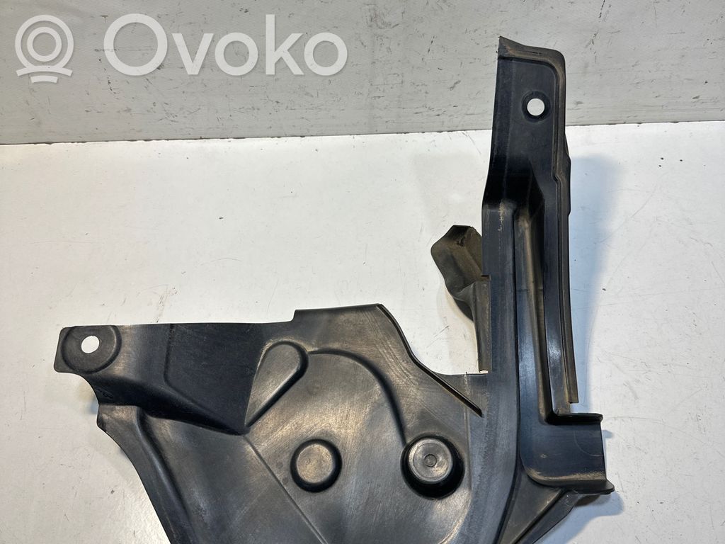 Ford Focus Облицовка (облицовки) стеклоочистителей 