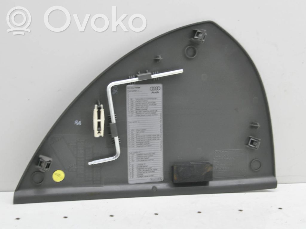 Boczny element deski rozdzielczej   4L0857085A