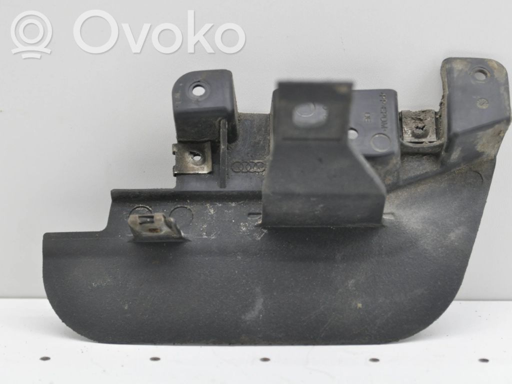 Audi Q7 4L Chlapacze tylne 