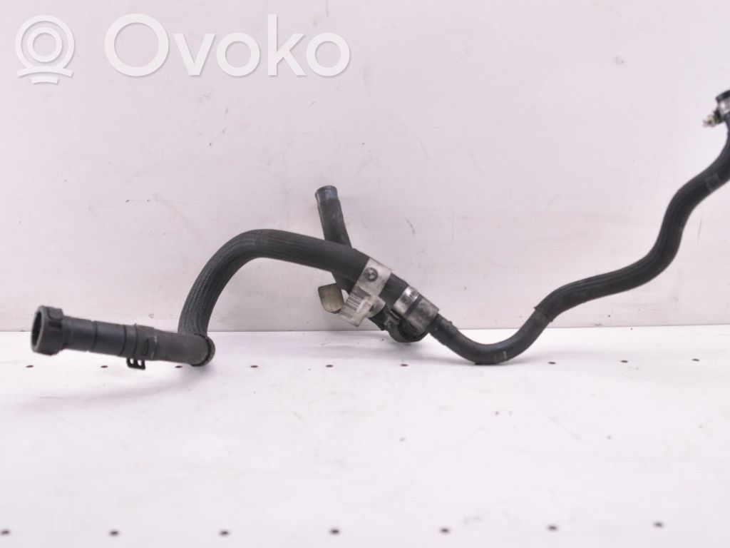 BMW 5 E60 E61 Fuel line pipe 