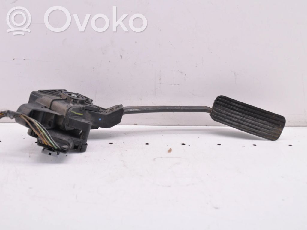 Opel Meriva B Akceleratoriaus pedalas 