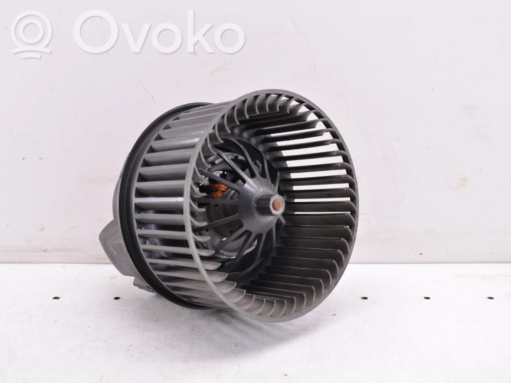 Ford C-MAX II Heater fan/blower 