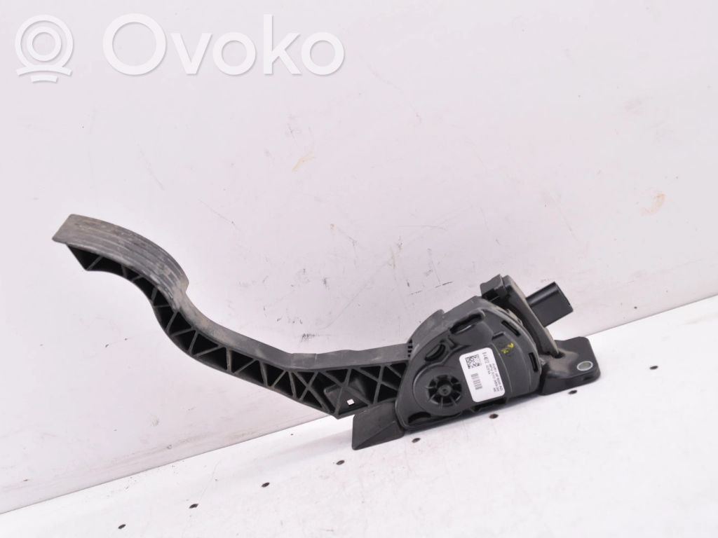 Ford C-MAX II Accelerator throttle pedal 