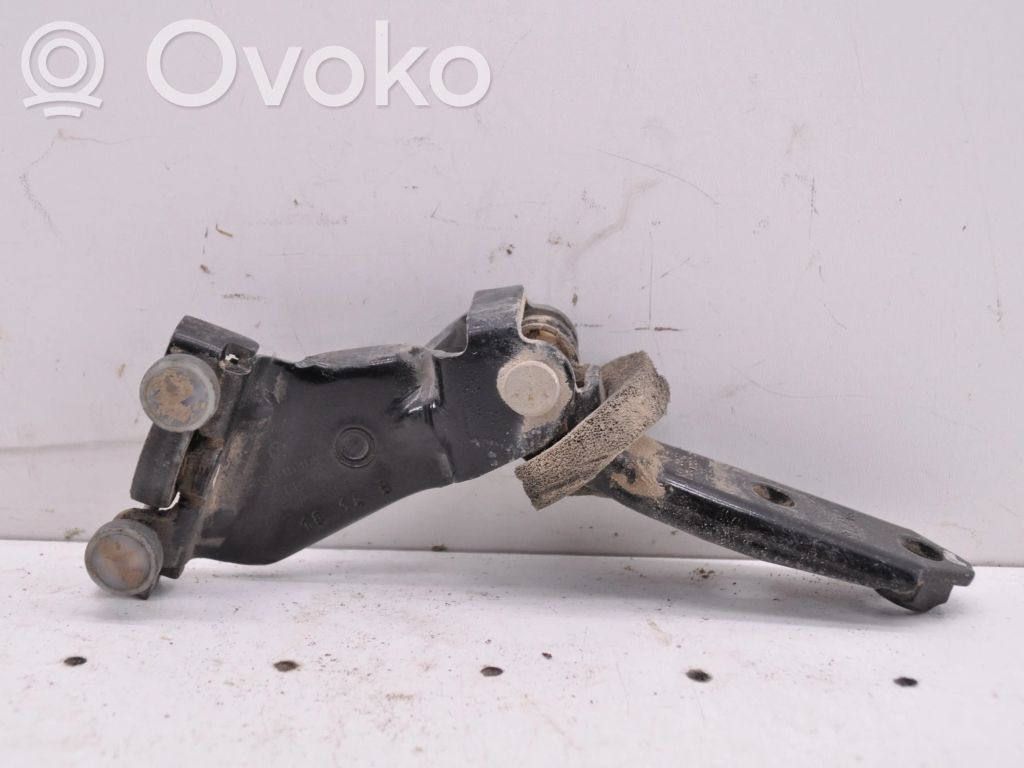 Volkswagen Caddy Liukuoven ylempi rullaohjain/sarana 