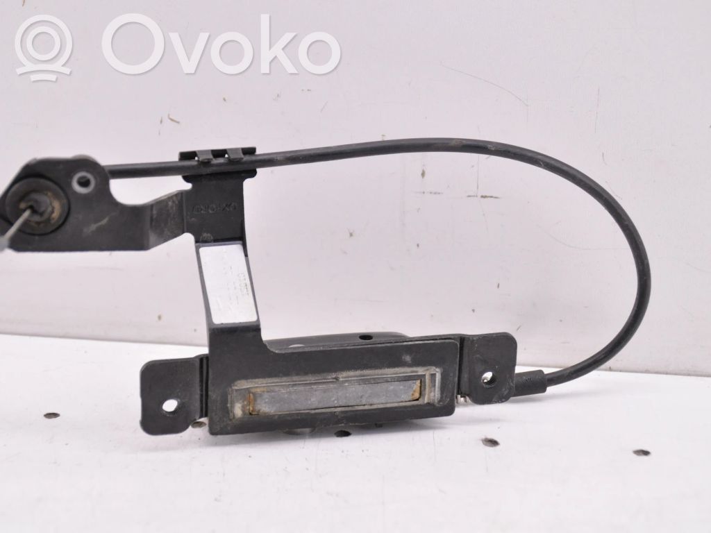 Volkswagen Caddy Fuel tank cap lock 